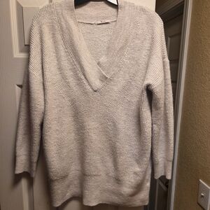 Tu Cozy V-Neck Women's Sweater in Light Cream Oatmeal Shade